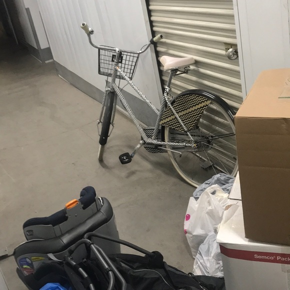 Many stuff - Picture 3 of 4